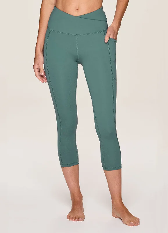 Women's casual - wear tight trousers Crossover Ultra Hold Capri