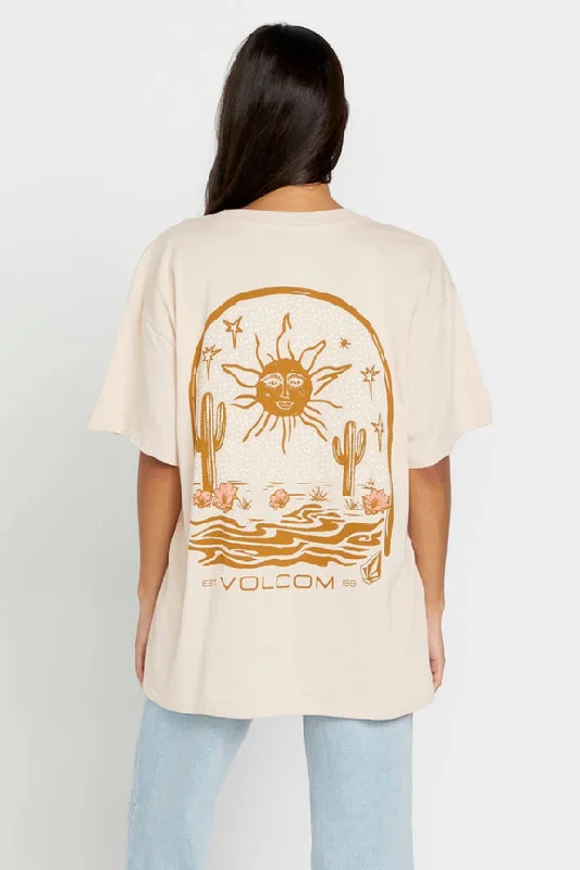 Women's round neck t shirt Women's v neck t shirt Farm To Yarn Stones Throw Tee