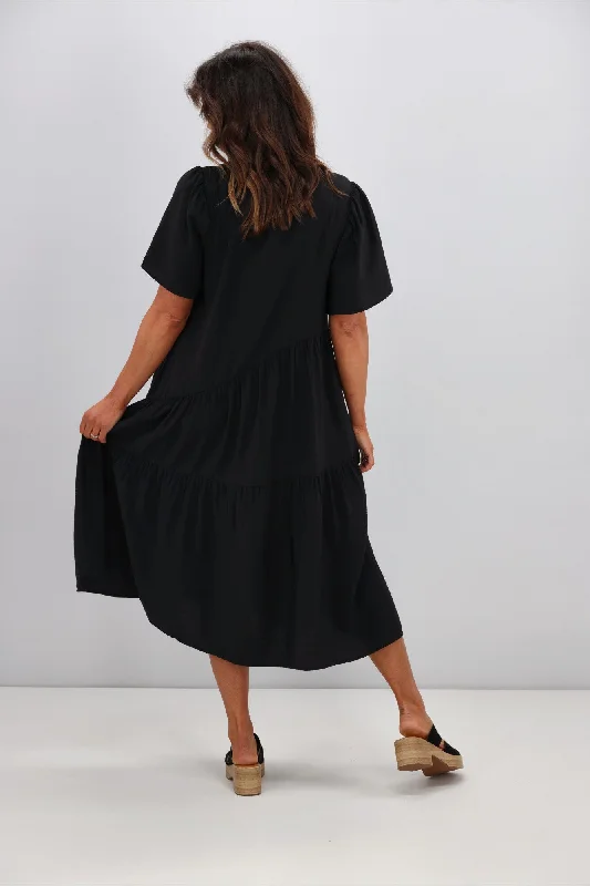 Betty Basics Florence Tiered Dress Black