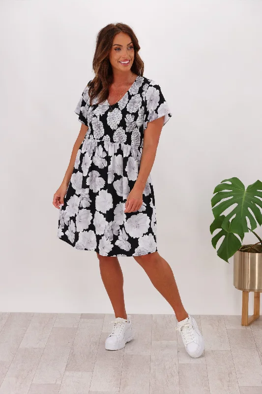 Gloss By Shine On Merci Flutter Sleeve Dress Black Silver Floral