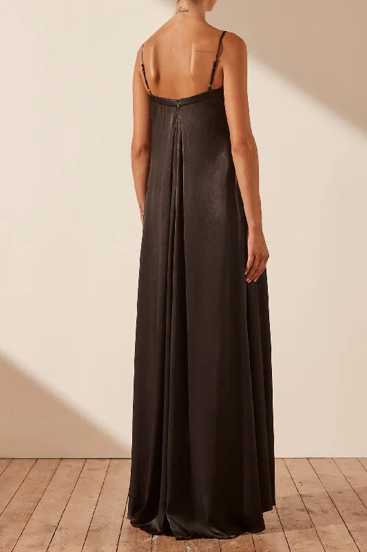 LA LUNE COLUMN MAXI DRESS - BLACK