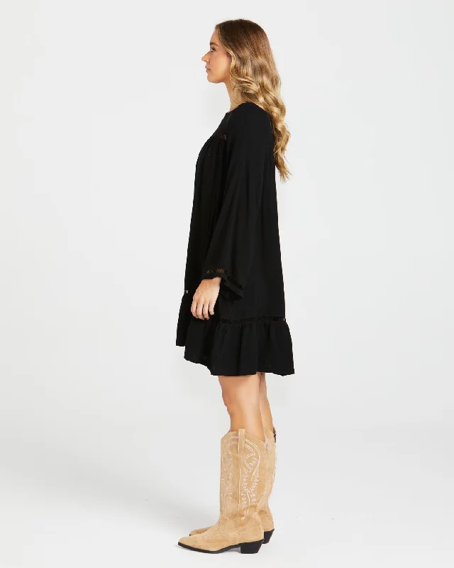 Sass Chapel Boho Trim Dress Black