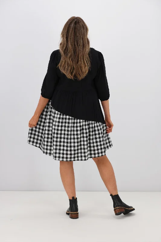 Silver Wishes Gingham Contrast Angle Tiered Dress Black