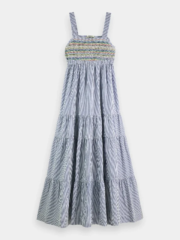 Sleeveless smocked & tiered maxi dress