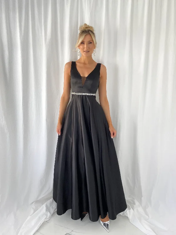 Brigitta Maxi Dress - Black