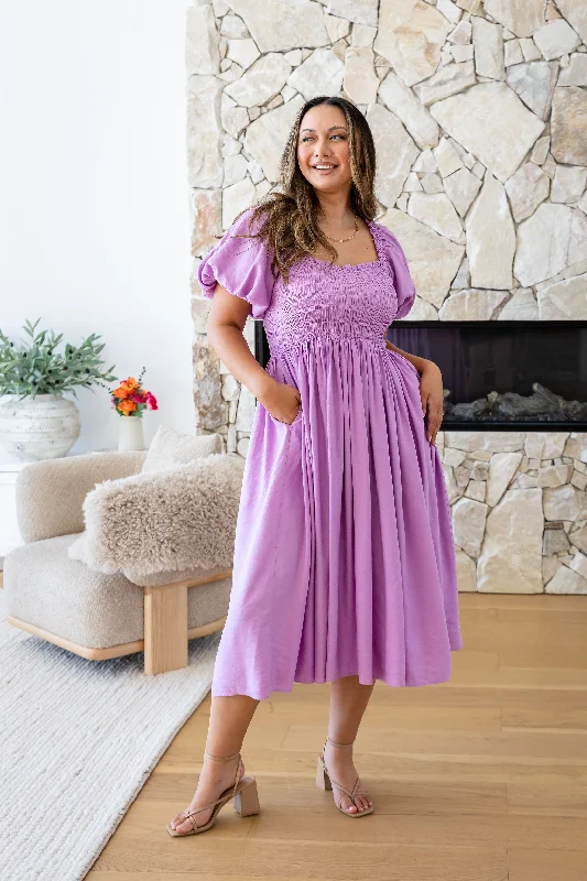 Stelle Linen Blend Midi Dress in Berry