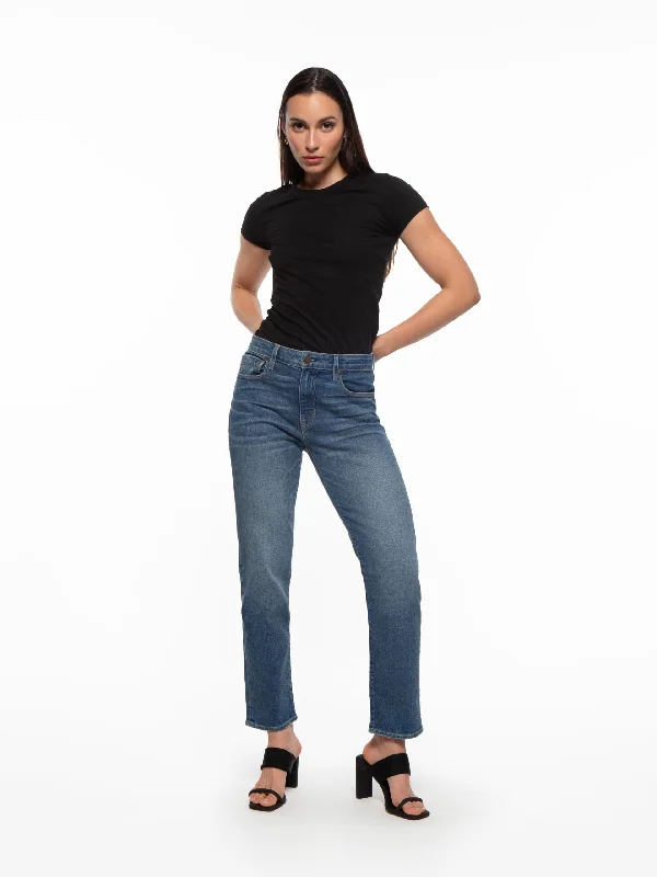 Cargo women jeans with multiple pockets for added functionality  Women's pants for cycling Jeggings women jeans combining the comfort of leggings and style of jeans Boyfriend in Pier