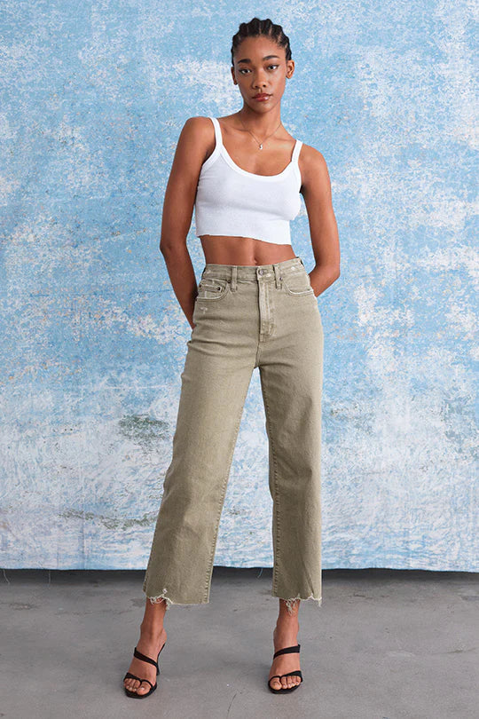 Dark - wash women jeans for a sophisticated and slimming effect  Women's pants with adjustable cuffs Dark - wash women jeans for a sophisticated and slimming effect Pleaser High Rise Wide Ankle